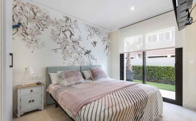 Herverkoop - Appartement -
Torrevieja - Costa Blanca