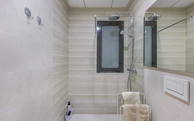 Herverkoop - Appartement -
Torrevieja - Costa Blanca