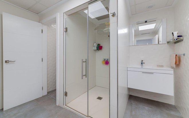 Revente - Villa -
Torrevieja - Costa Blanca