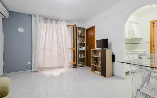 Herverkoop - Appartement -
Torrevieja - Costa Blanca