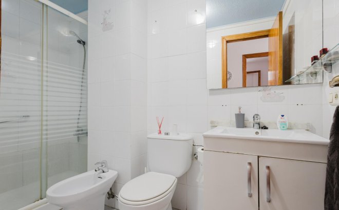 Herverkoop - Appartement -
Torrevieja - Costa Blanca