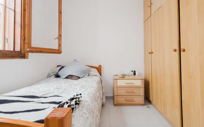 Herverkoop - Appartement -
Torrevieja - Costa Blanca