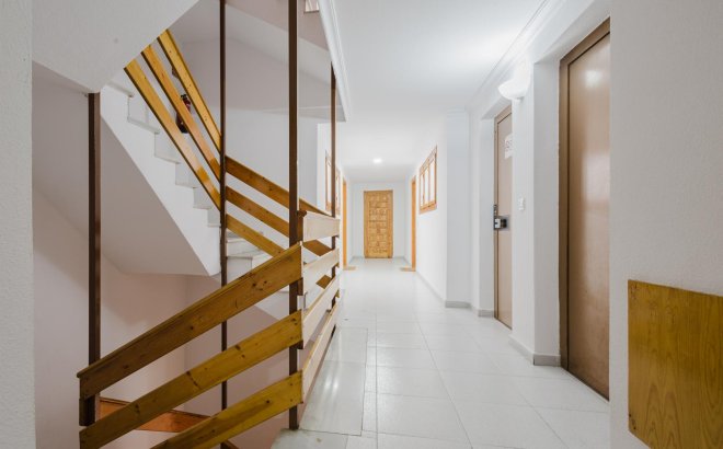 Herverkoop - Appartement -
Torrevieja - Costa Blanca