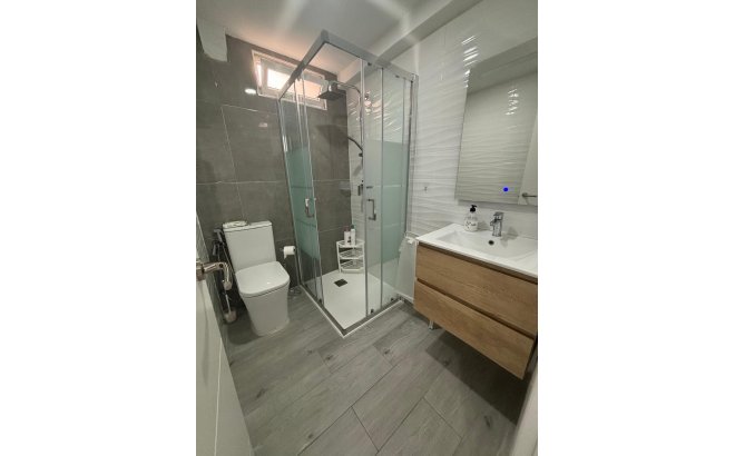 Herverkoop - Appartement -
Torrevieja - Costa Blanca