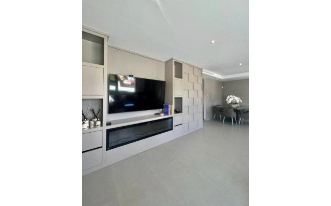 Resale - Villa -
Los Balcones - Costa Blanca