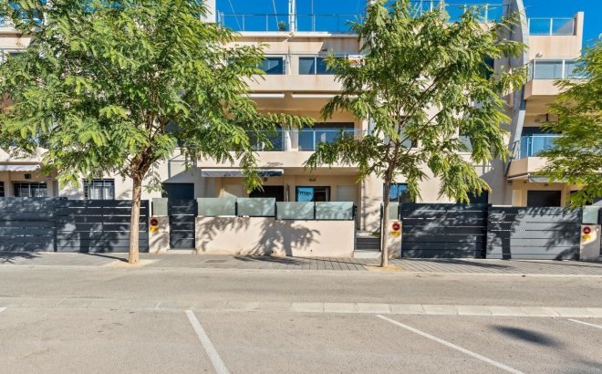 Resale - Apartment -
Pilar de la Horadada - Pueblo Latino