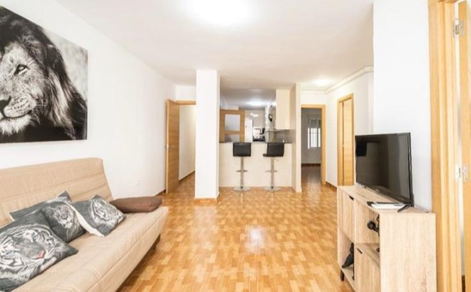 Revente - Appartement -
Torrevieja - La Mata Pueblo