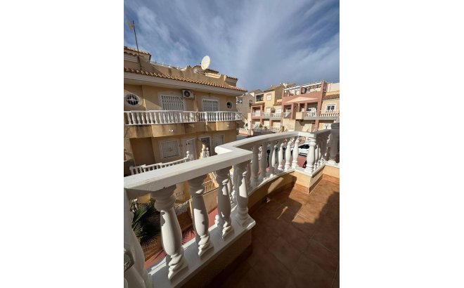 Herverkoop - Appartement -
Orihuela Costa - Las Filipinas