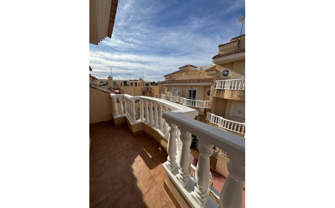 Herverkoop - Appartement -
Orihuela Costa - Las Filipinas