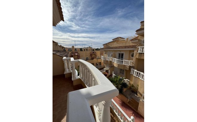 Herverkoop - Appartement -
Orihuela Costa - Las Filipinas