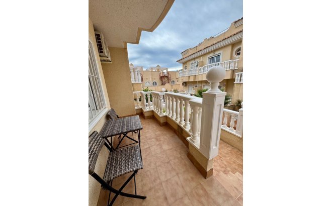 Herverkoop - Appartement -
Orihuela Costa - Las Filipinas