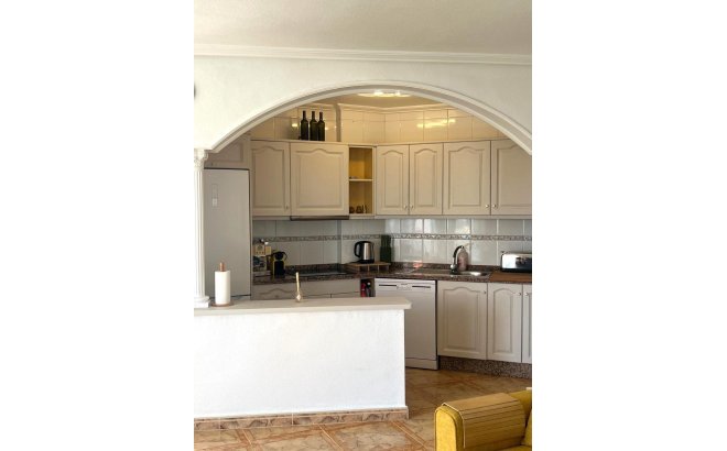 Revente - Appartement -
Orihuela Costa - La Zenia