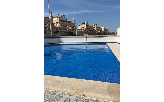 Revente - Appartement -
Orihuela Costa - La Zenia