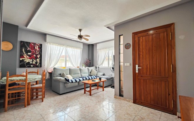 Resale - Town House -
Orihuela Costa - Costa Blanca