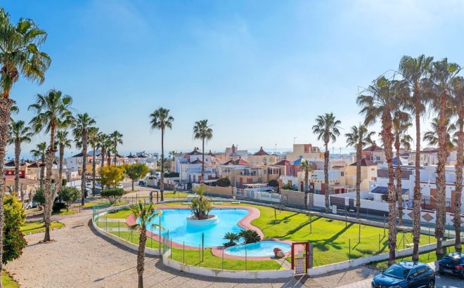 Resale - Town House -
Orihuela Costa - Costa Blanca