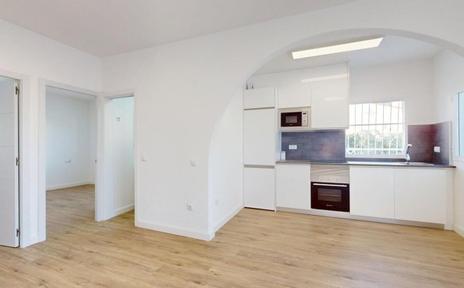 Herverkoop - Town House -
Orihuela Costa - Costa Blanca