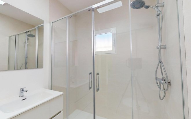 Herverkoop - Town House -
Orihuela Costa - Costa Blanca