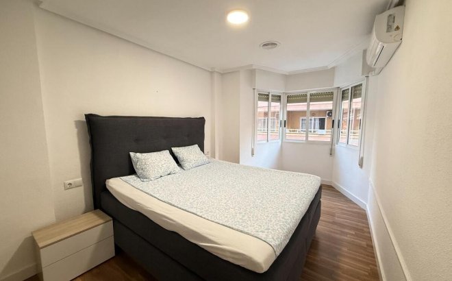 Revente - Appartement -
Torrevieja - Costa Blanca