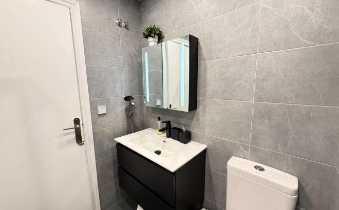 Revente - Appartement -
Torrevieja - Costa Blanca