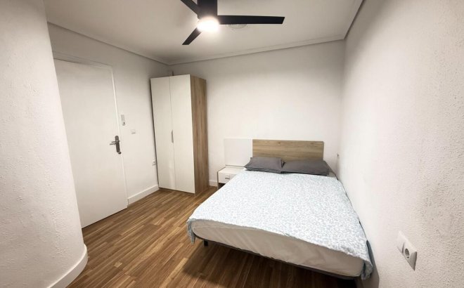 Revente - Appartement -
Torrevieja - Costa Blanca