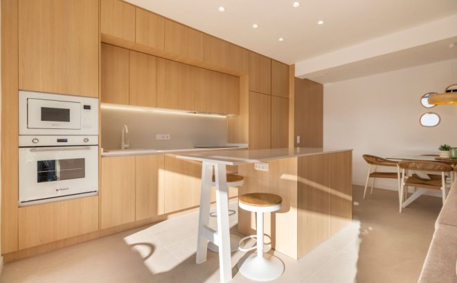 Resale - Villa -
Torrevieja - Costa Blanca