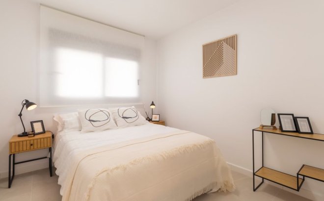 Resale - Villa -
Torrevieja - Costa Blanca