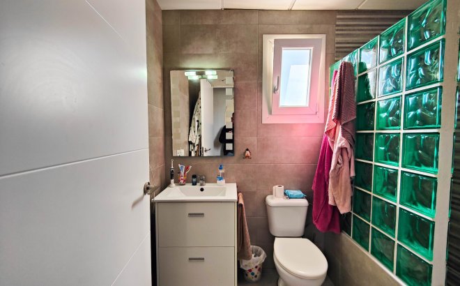 Resale - Town House -
San Miguel de Salinas - Inland