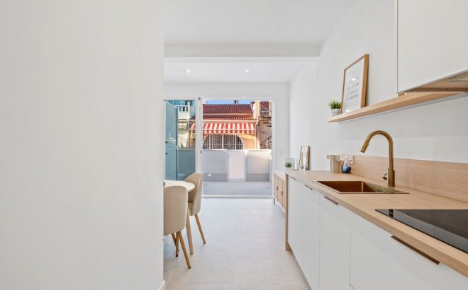 Revente - Town House -
Torrevieja - Costa Blanca