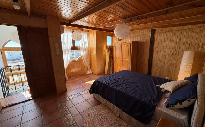 Resale - Bungalow -
Torrevieja - Costa Blanca