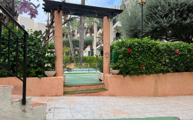 Herverkoop - Appartement -
Torrevieja - Miramar - Torre Del Moro