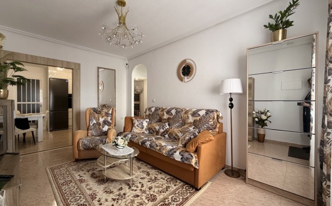 Revente - Appartement -
Torrevieja - Urb. Calas Blancas III