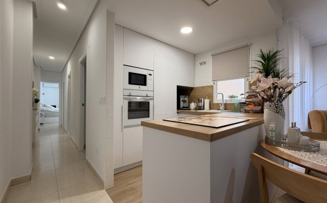 Revente - Appartement -
Torrevieja - Costa Blanca