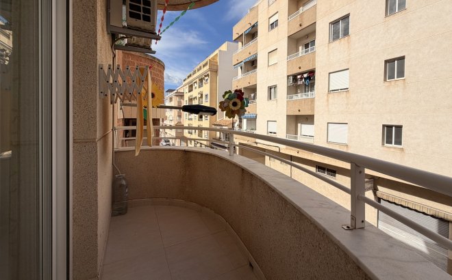 Revente - Appartement -
Torrevieja - Costa Blanca