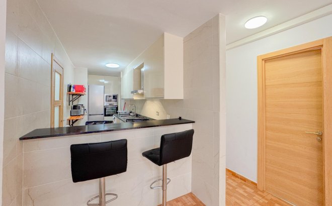 Revente - Appartement -
Torrevieja - La Mata Pueblo