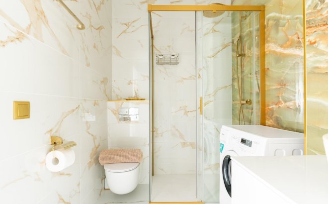 Resale - Town House -
Torrevieja - Punta Prima