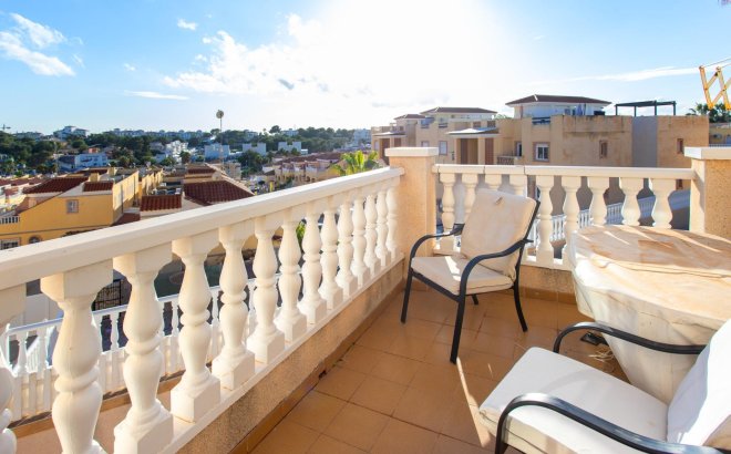 Resale - Town House -
Orihuela Costa - Las Filipinas