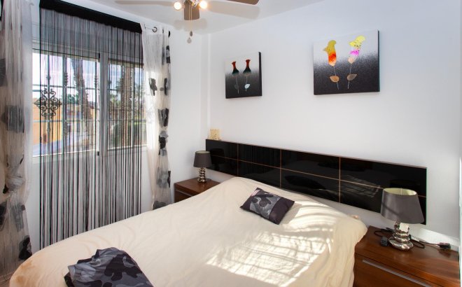 Resale - Town House -
Orihuela Costa - Las Filipinas