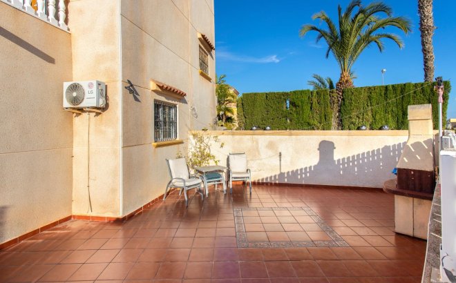 Resale - Town House -
Orihuela Costa - Las Filipinas