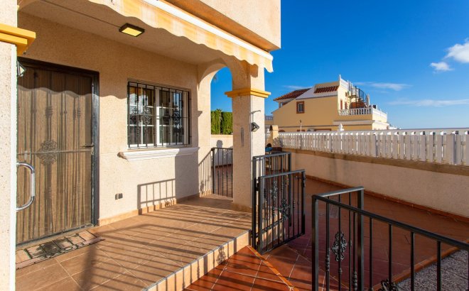 Resale - Town House -
Orihuela Costa - Las Filipinas