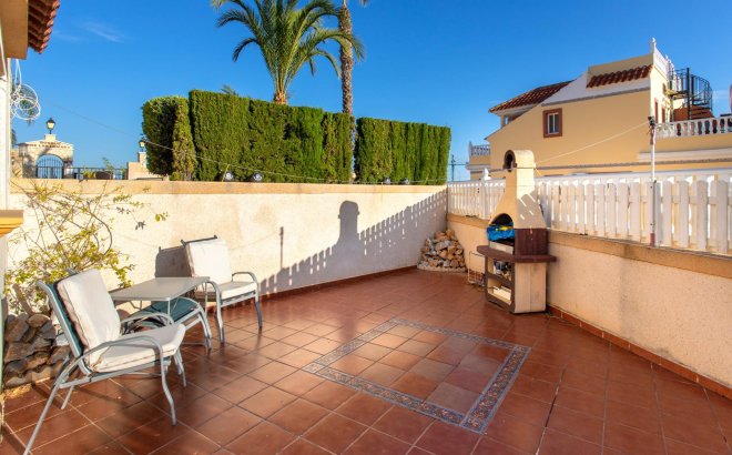Resale - Town House -
Orihuela Costa - Las Filipinas