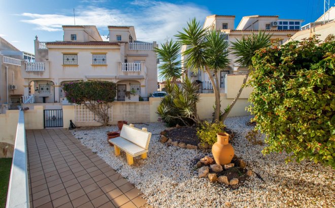 Resale - Town House -
Orihuela Costa - Las Filipinas