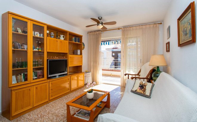 Resale - Penthouse -
Torrevieja - Playa del Cura