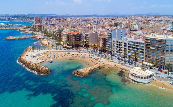 Resale - Penthouse -
Torrevieja - Playa del Cura