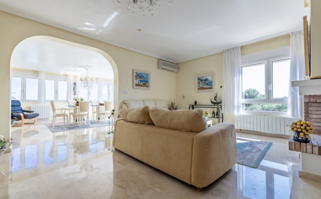 Revente - Appartement -
Orihuela Costa - Costa Blanca