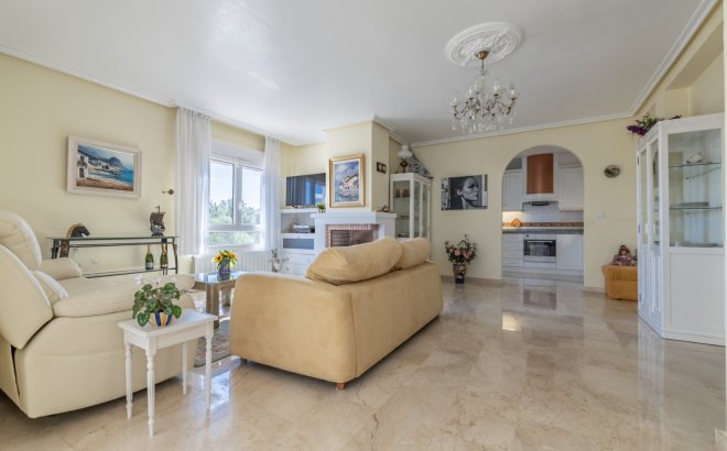 Revente - Appartement -
Orihuela Costa - Costa Blanca