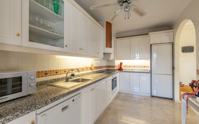 Revente - Appartement -
Orihuela Costa - Costa Blanca