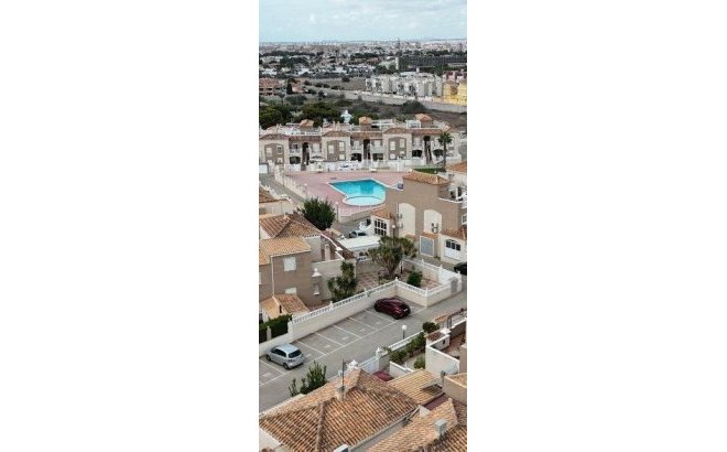 Resale - Semi Detached -
Torrevieja - Aguas Nuevas