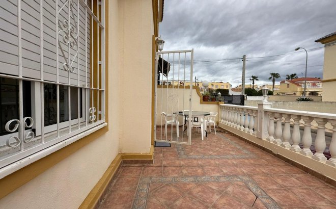 Revente - Bungalow -
Orihuela Costa - Los Almendros-la Florida