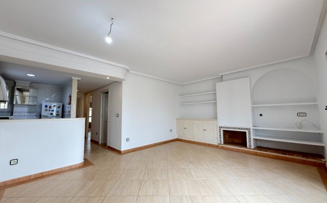 Resale - Apartment -
Torrevieja - Costa Blanca