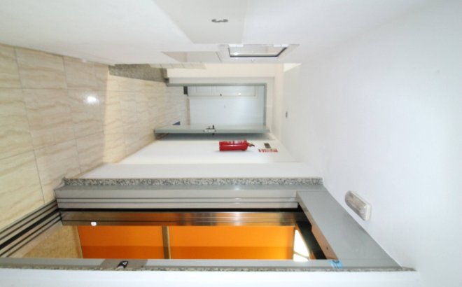 Resale - Apartment -
Torrevieja - Centro